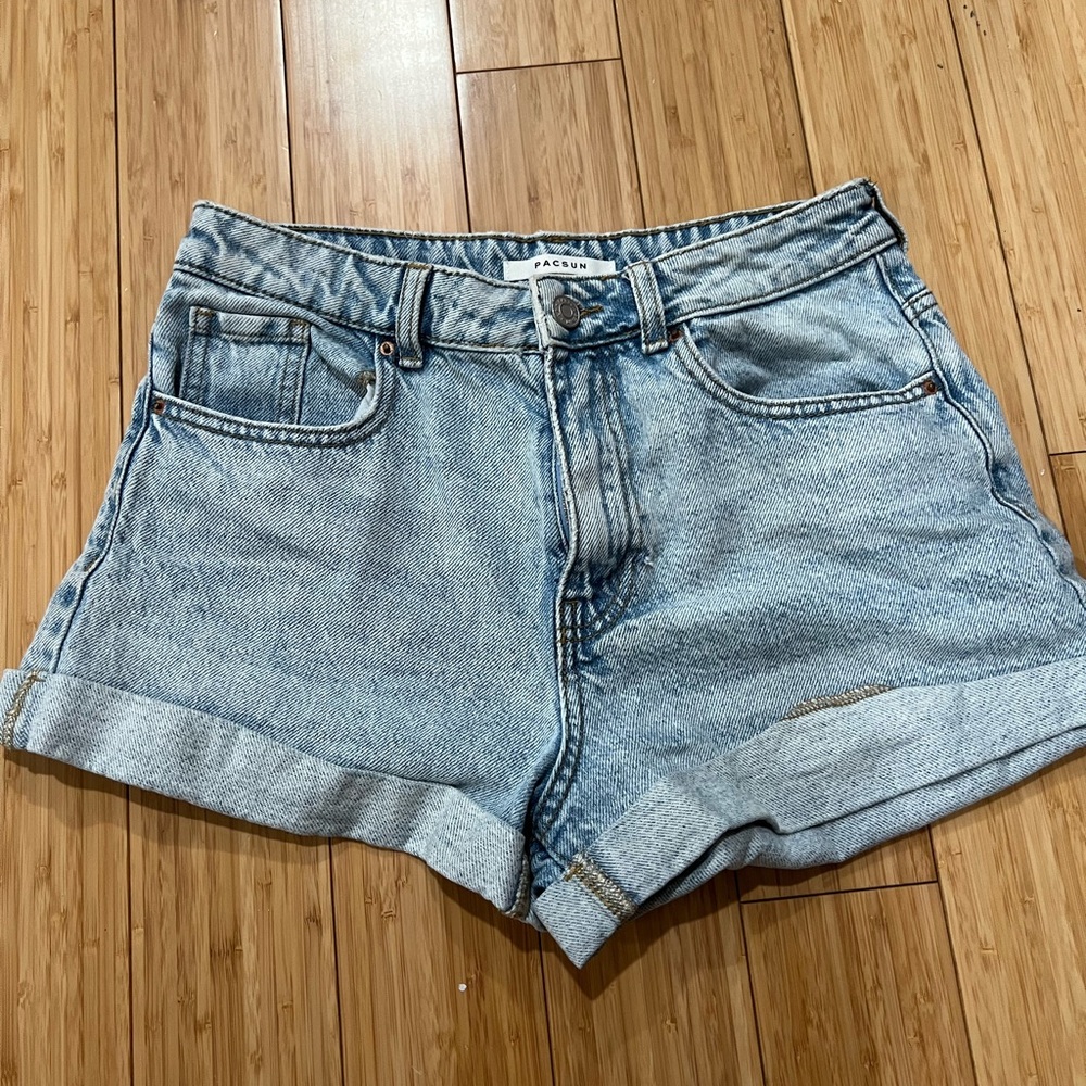 PacSun Women's Blue Denim Shorts sz 27